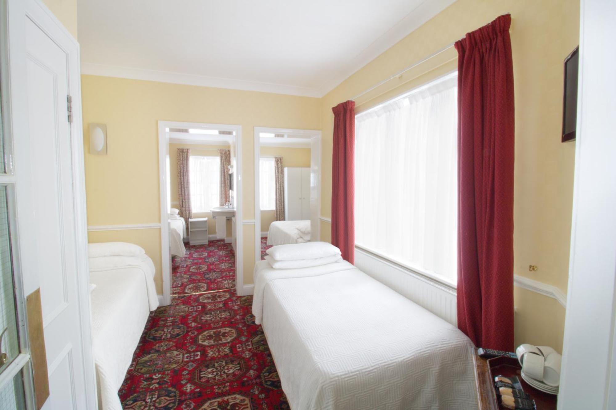 Balmoral House Hotel London Exterior photo